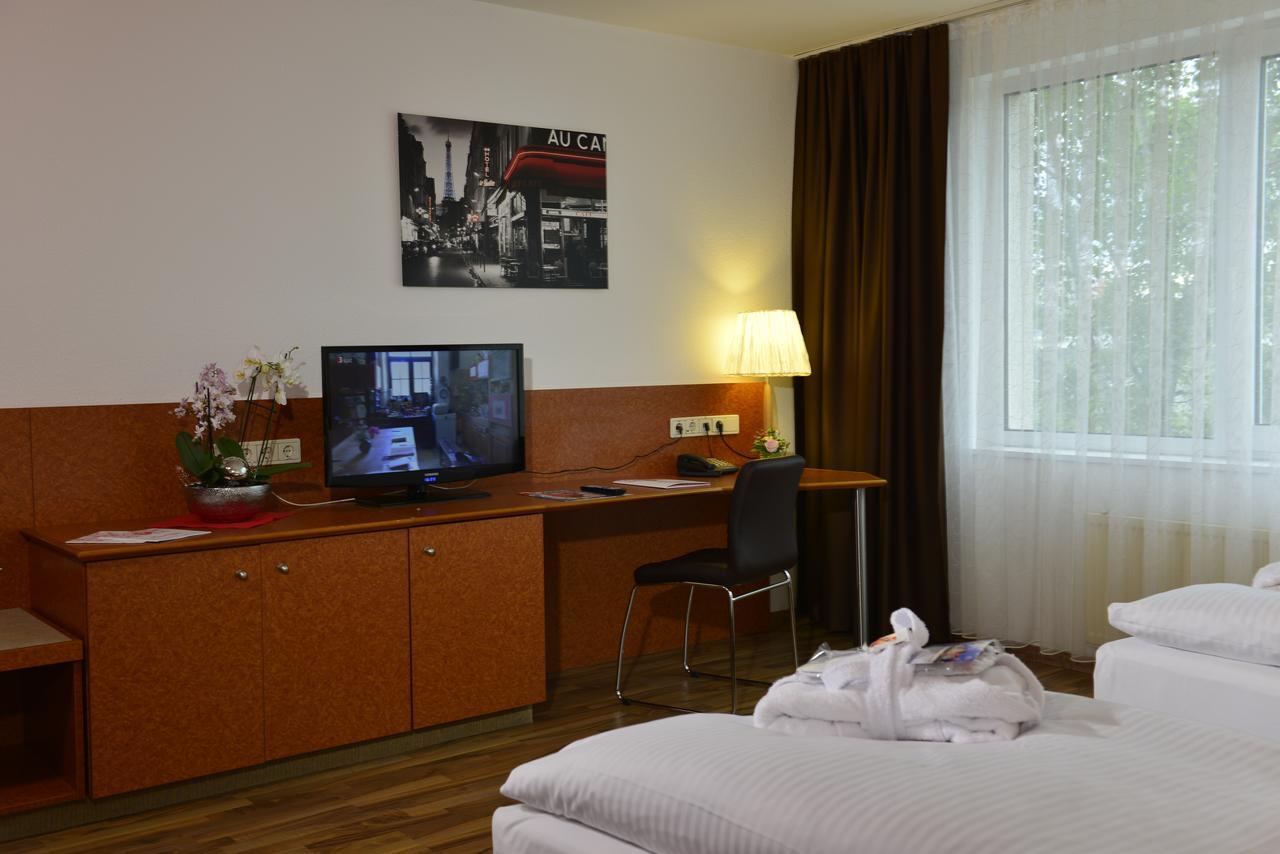 Michel Hotel Frankfurt Airport Rüsselsheim Exteriér fotografie